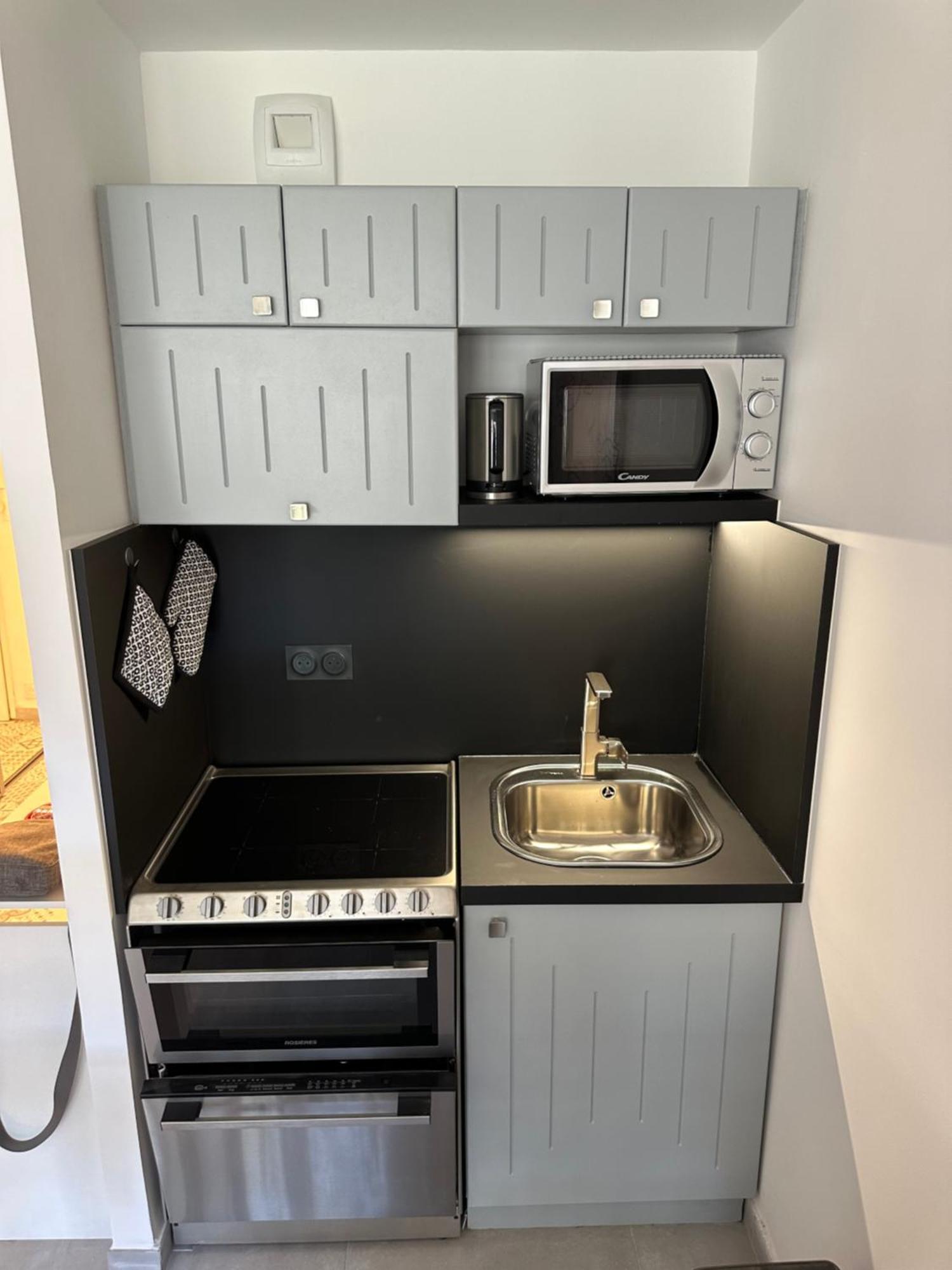Superbe Climatise Sur Le Port De Apartamento